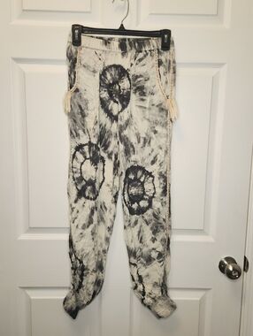 Skemo Boho Tie-Dye Joggers Size Small